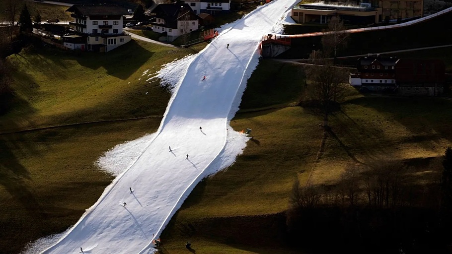 The science of snow that guarantees fairness in winter sports