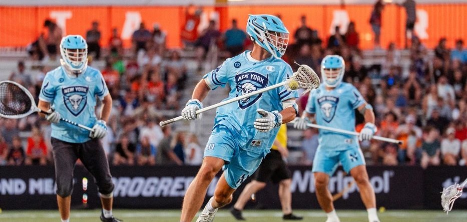 The men’s and women’s lacrosse come together at the start of the season